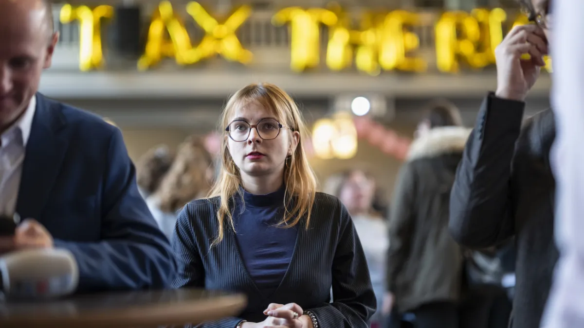 பணக்காரர்களுக்கு அதிக வரி