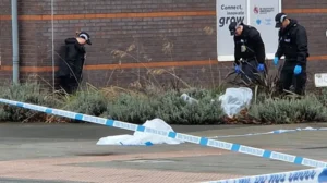 லெய்செஸ்டரில் கத்திக்குத்து சம்பவம் – இளைஞன் உயிரிழப்பு, 18 வயது இளைஞன் கைது