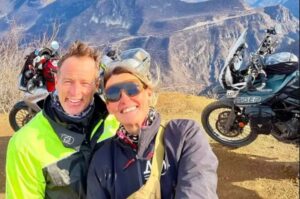 ஈரானில் உளவு குற்றச்சாட்டு: இங்கிலாந்து தம்பதிக்கு 10 ஆண்டுகள் சிறை, பிரிட்டன் கடும் கண்டனம்