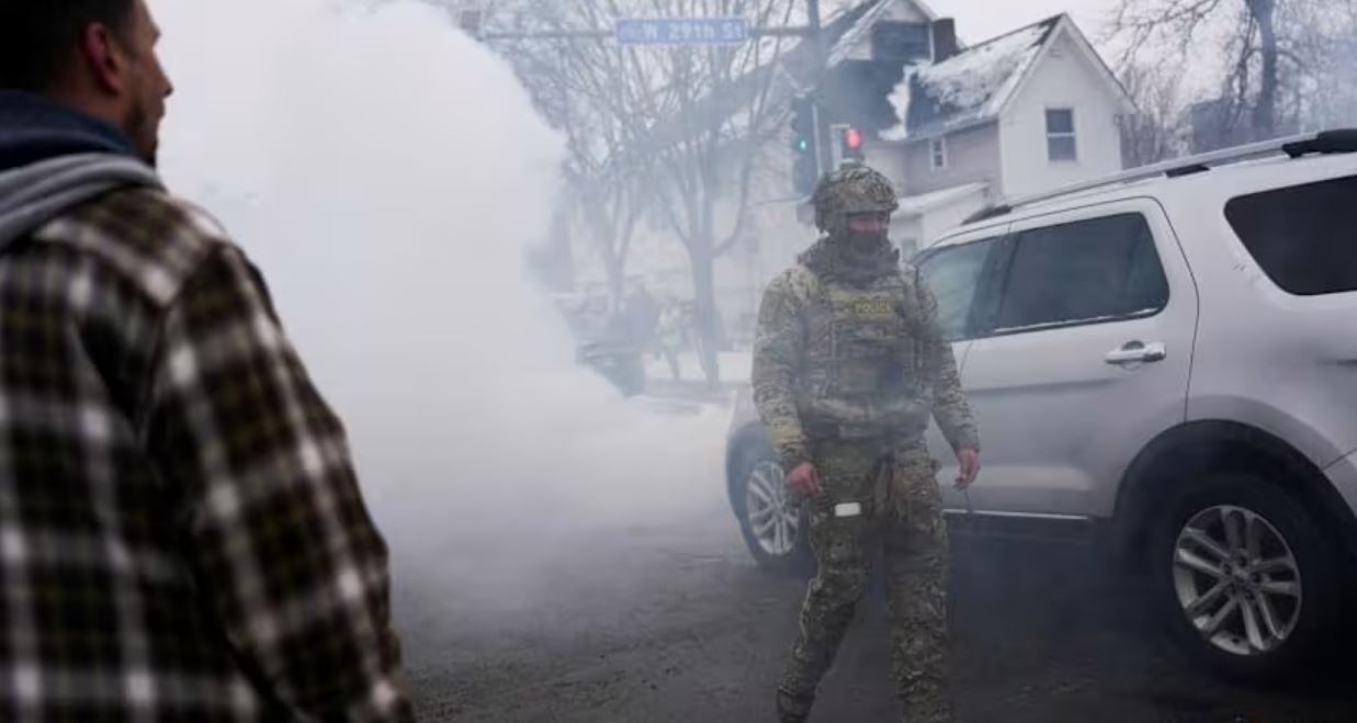 Mandatory body cameras for US immigration officers