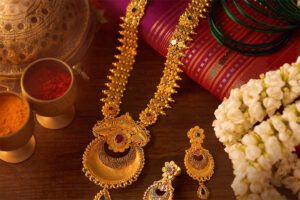 அமெரிக்கா–ஈரான் பதற்றம்: துபாயில் தங்கம் தள்ளுபடி விலை… இந்தியாவில் தங்க விலை உயரும் ஆபத்தா?